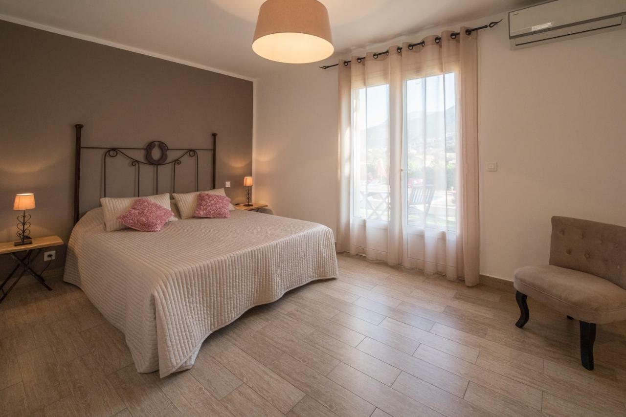Casa Eva Maria Bed & Breakfast Patrimonio Dış mekan fotoğraf